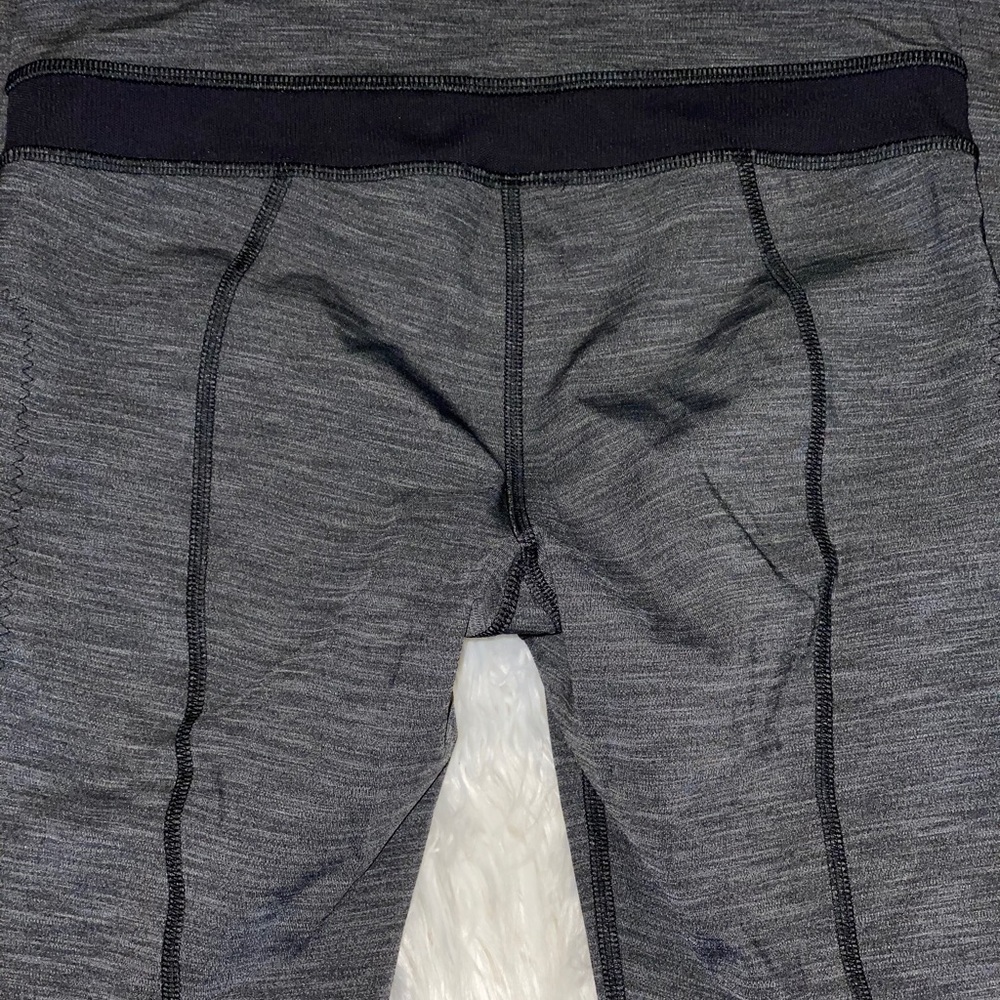 Lululemon Inspire Tight ii - Picture 8 of 10